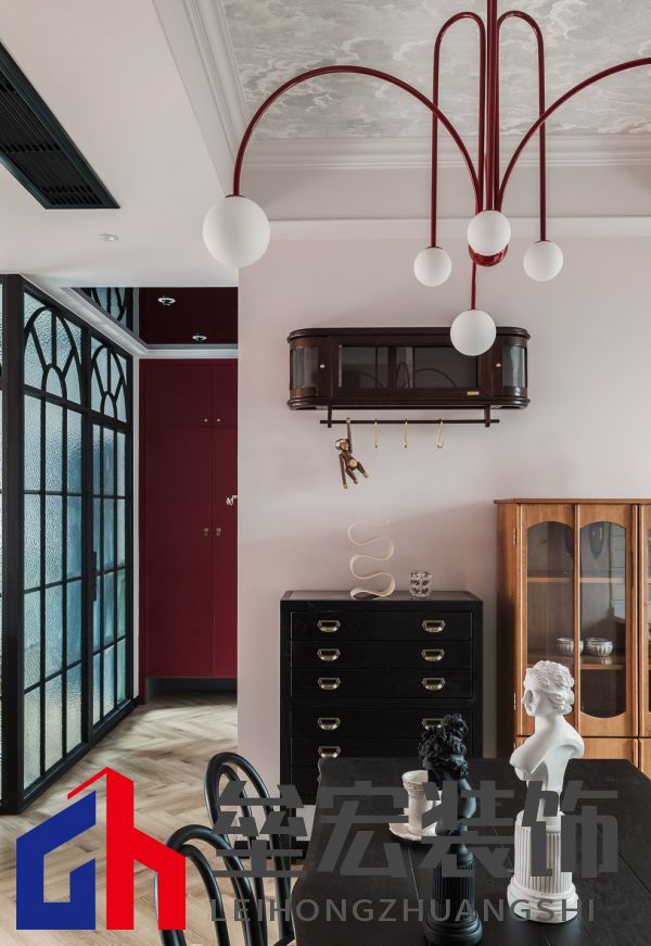 80㎡法式復(fù)古混搭風(fēng)，百看不膩！