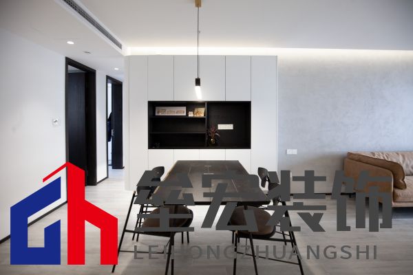 142㎡現(xiàn)代簡(jiǎn)約丨 黑白格調(diào)下的溫柔空間！