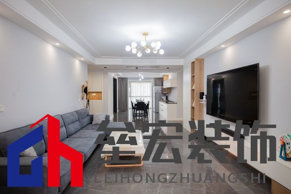 白色、木色與黑色演繹同一空間下的不同格調！