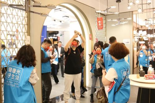 華藝照明100%原創(chuàng)「冰雪」系列首銷(xiāo)火爆，圈粉背后靠的是什么？