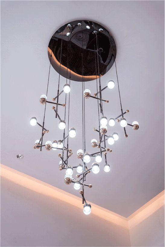 武大靖的冠軍新家燈光原來(lái)有這么多細(xì)節(jié)，華藝照明是怎么做到的