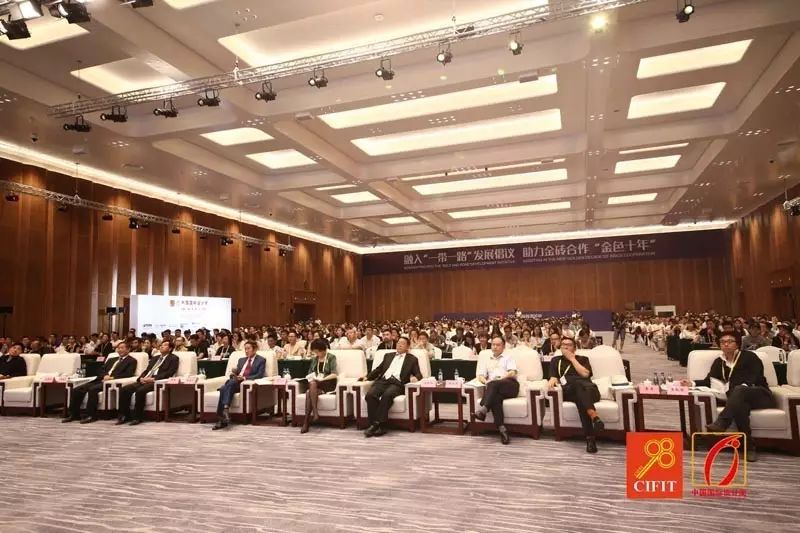 廈門家庭裝飾設(shè)計(jì)_廈門裝飾家庭設(shè)計(jì)招聘_廈門有家裝飾設(shè)計(jì)師