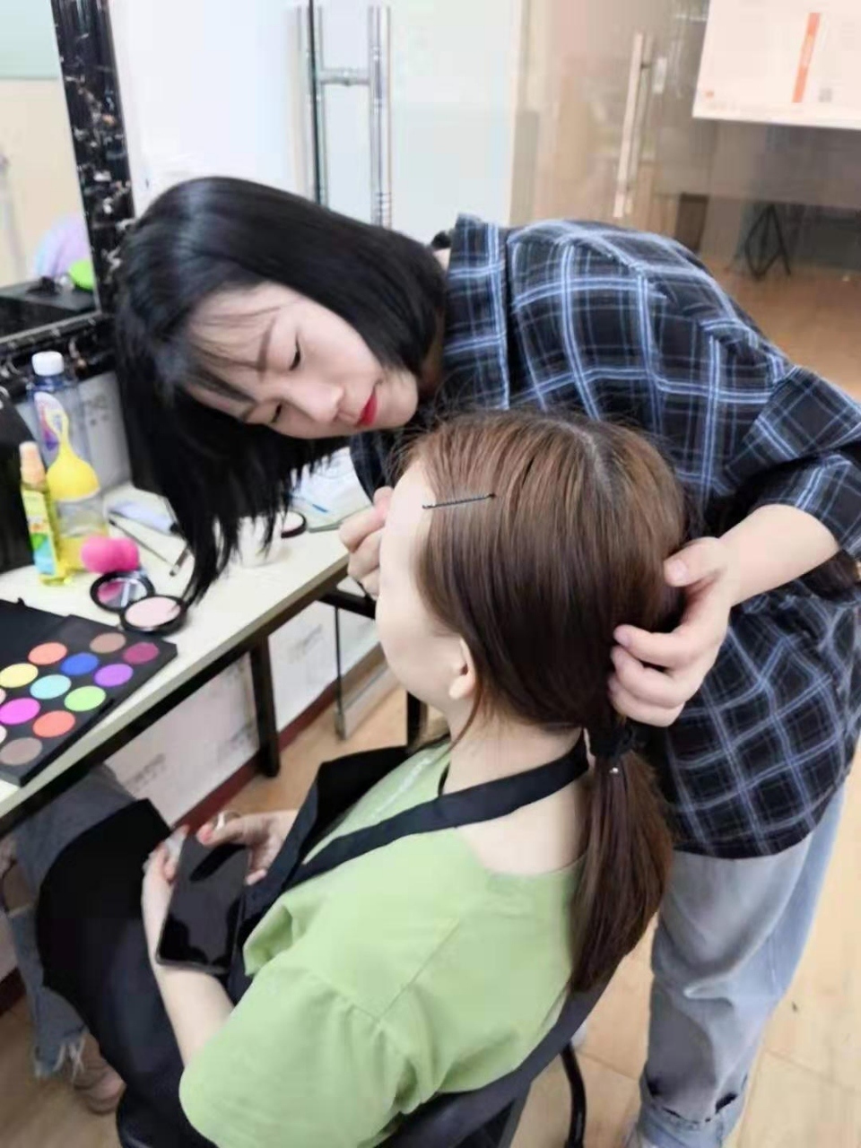 成都科技研學__成都科研院附屬學校