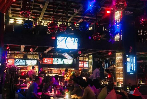 響音樂(lè)酒吧加盟費(fèi)