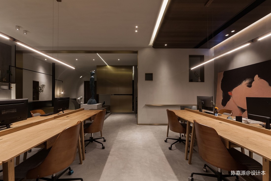 廈門辦公裝修室設(shè)計(jì)公司_廈門辦公裝修室出租_辦公室裝修廈門