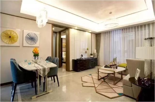 150㎡戶型四間朝南，一個(gè)創(chuàng)新的戶型，我不允許它有1㎡的浪費(fèi)。