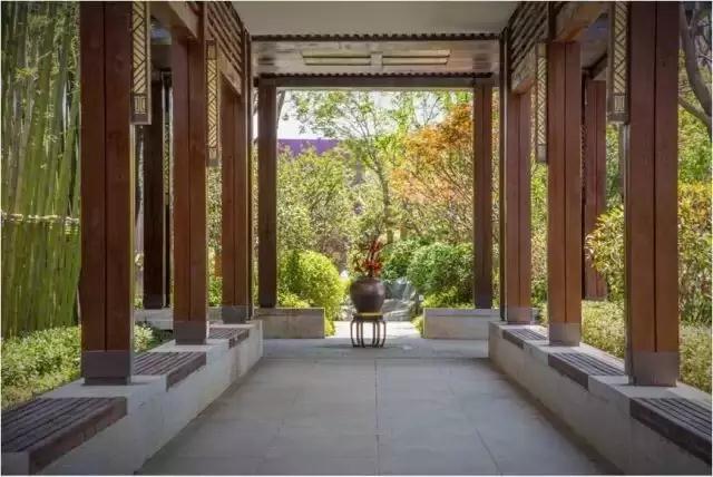 150㎡戶型四間朝南，一個(gè)創(chuàng)新的戶型，我不允許它有1㎡的浪費(fèi)。