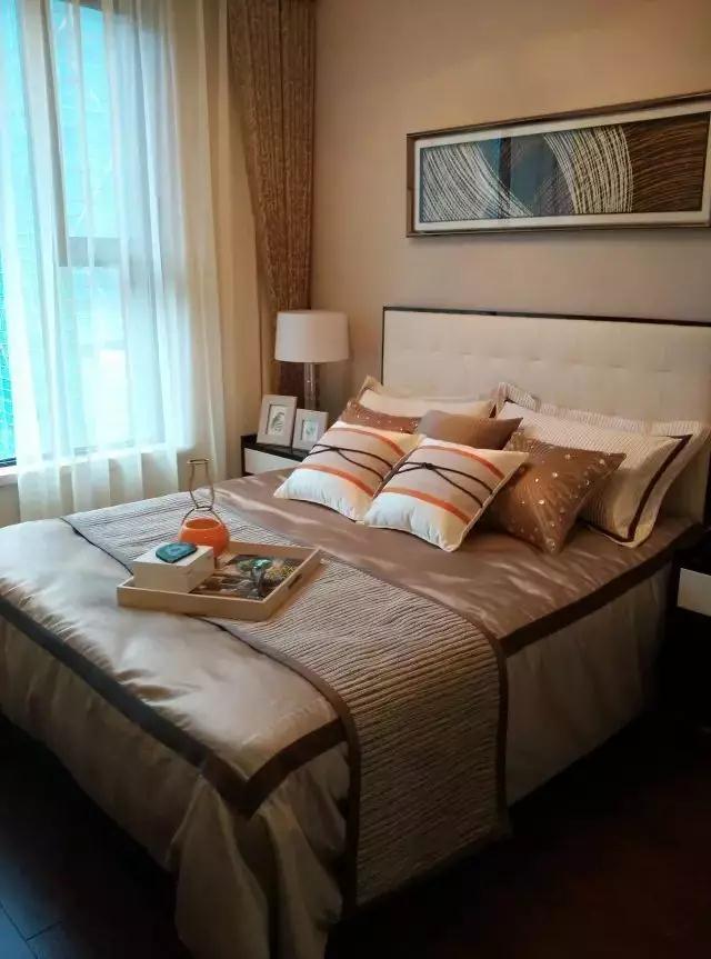 150㎡戶型四間朝南，一個(gè)創(chuàng)新的戶型，我不允許它有1㎡的浪費(fèi)。