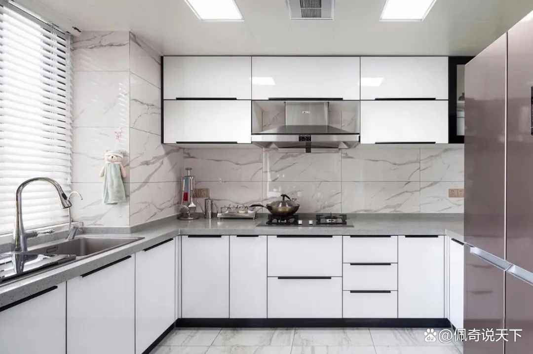 廈門廚房臺面裝修價格_廈門廚房裝修臺面_廈門廚房裝修改造