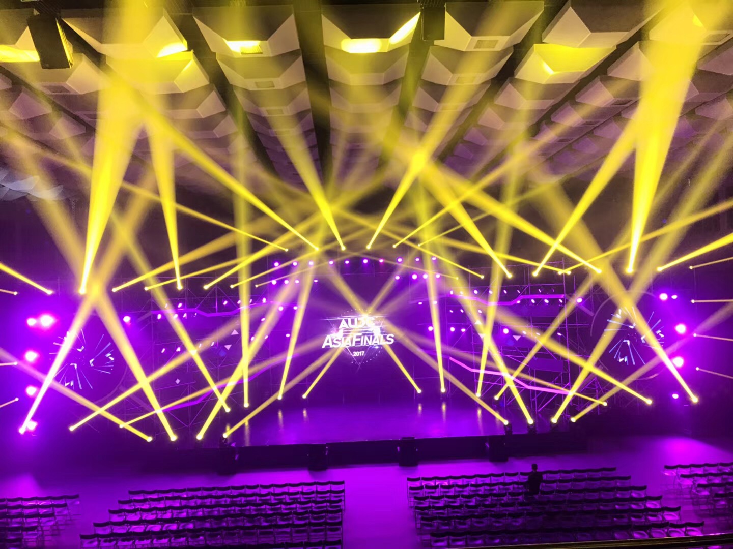 廈門會(huì)議布置_廈門會(huì)場(chǎng)布置_廈門會(huì)議場(chǎng)地