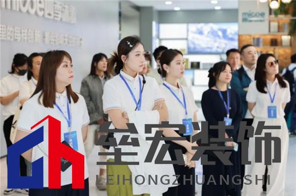 新質(zhì)生產(chǎn)力 “碳”領(lǐng)未來——全國百家媒體走進(jìn)四季沐歌空氣能熱泵超級工廠活動(dòng)成功舉行