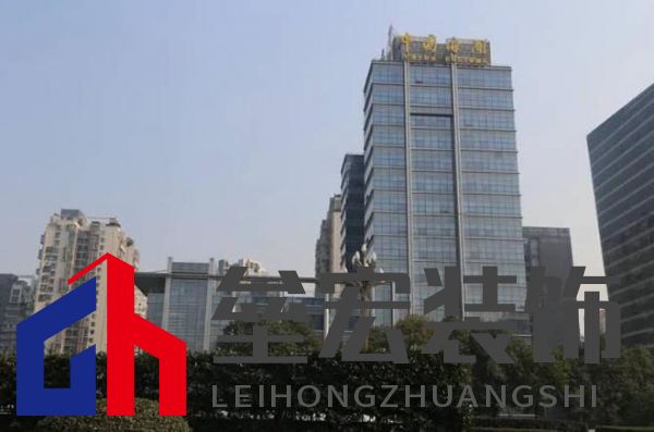 榜樣力量 | 強(qiáng)輝精工瓷磚斬獲2025年度家居領(lǐng)軍品牌！