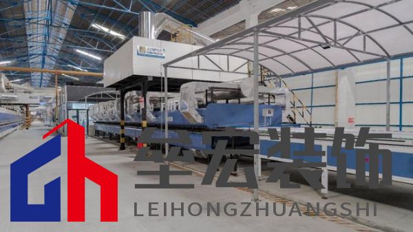 榜樣力量 | 強(qiáng)輝精工瓷磚斬獲2025年度家居領(lǐng)軍品牌！